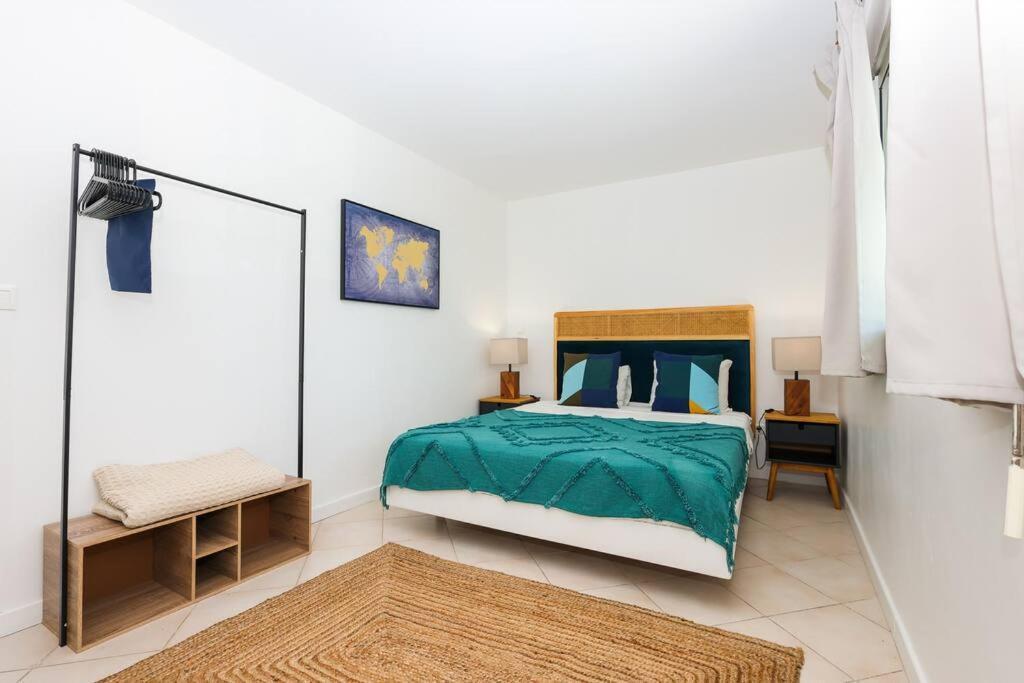Watalibi - Beachfront Apartment Grand-Case Buitenkant foto