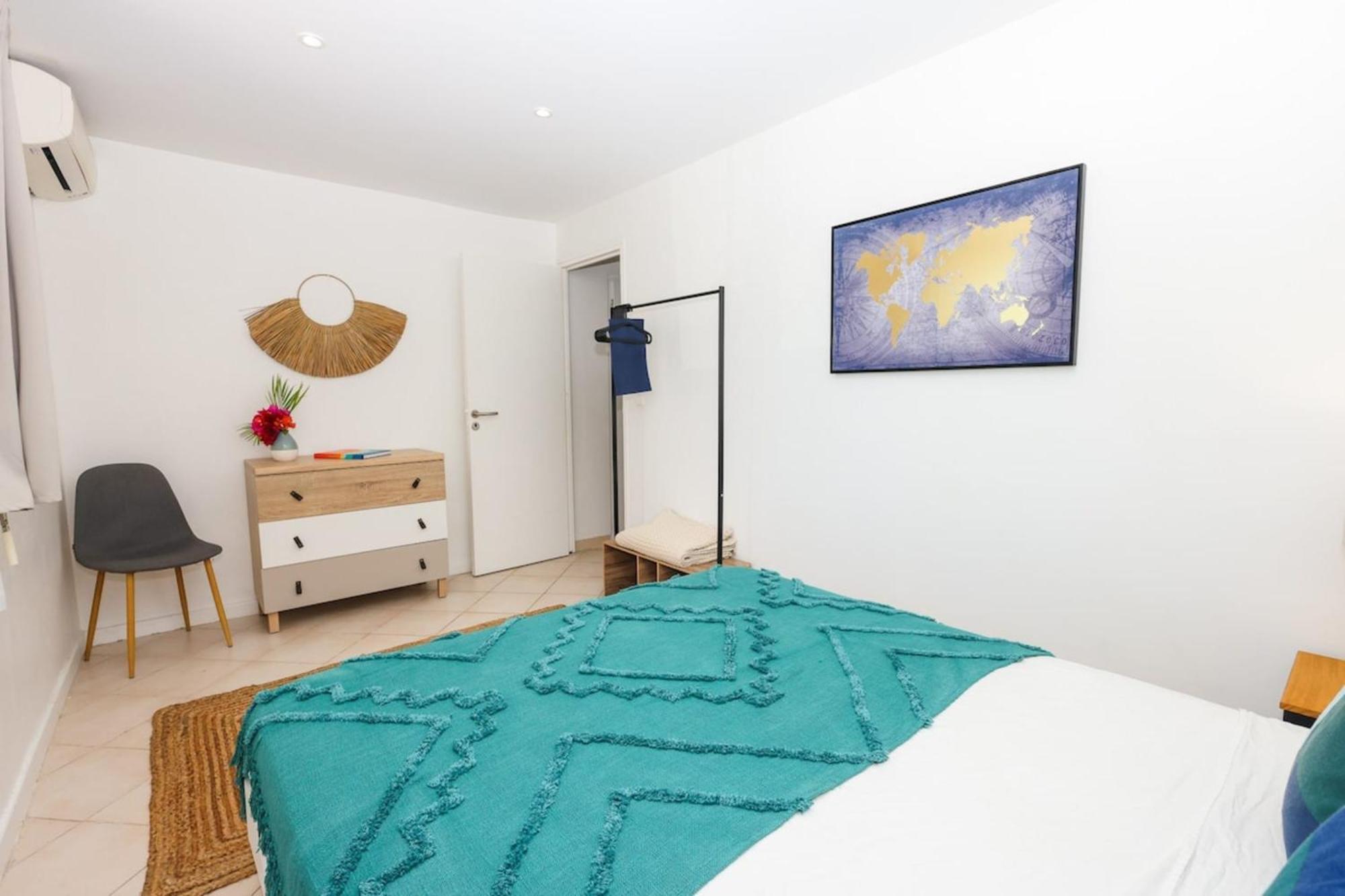 Watalibi - Beachfront Apartment Grand-Case Buitenkant foto