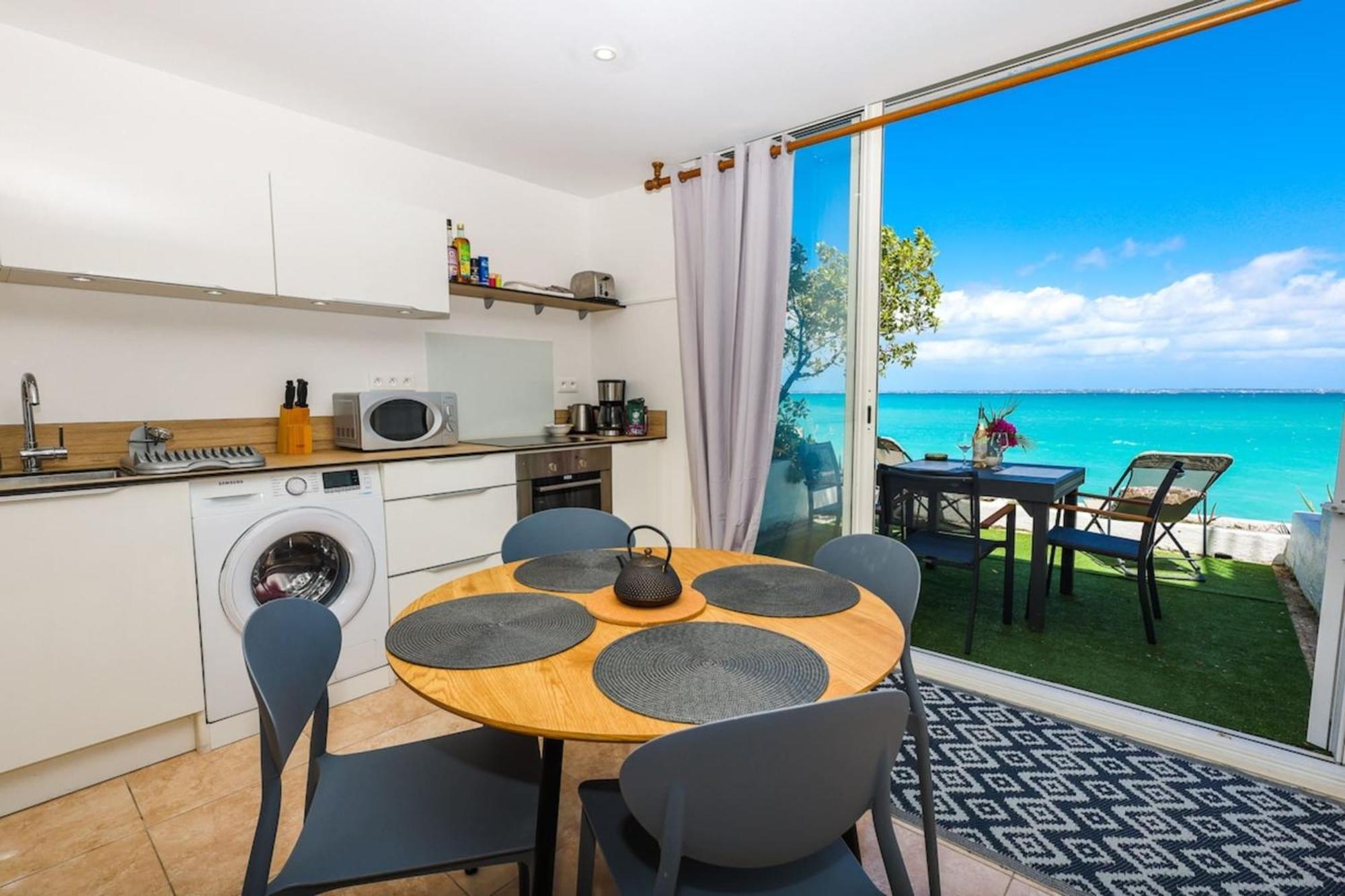Watalibi - Beachfront Apartment Grand-Case Buitenkant foto